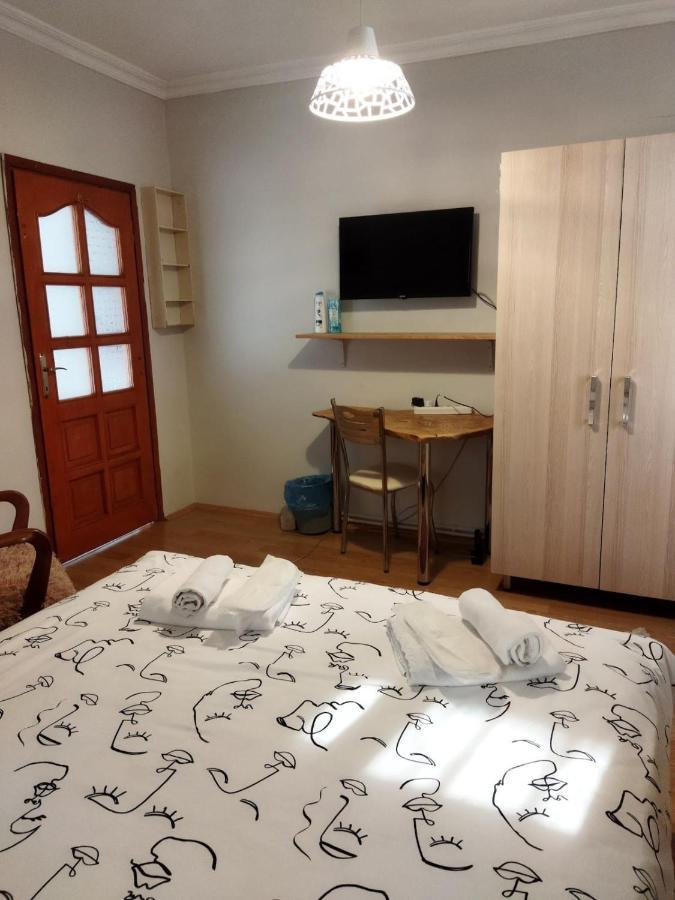 Nelly Guesthouse Istanbul Bagian luar foto