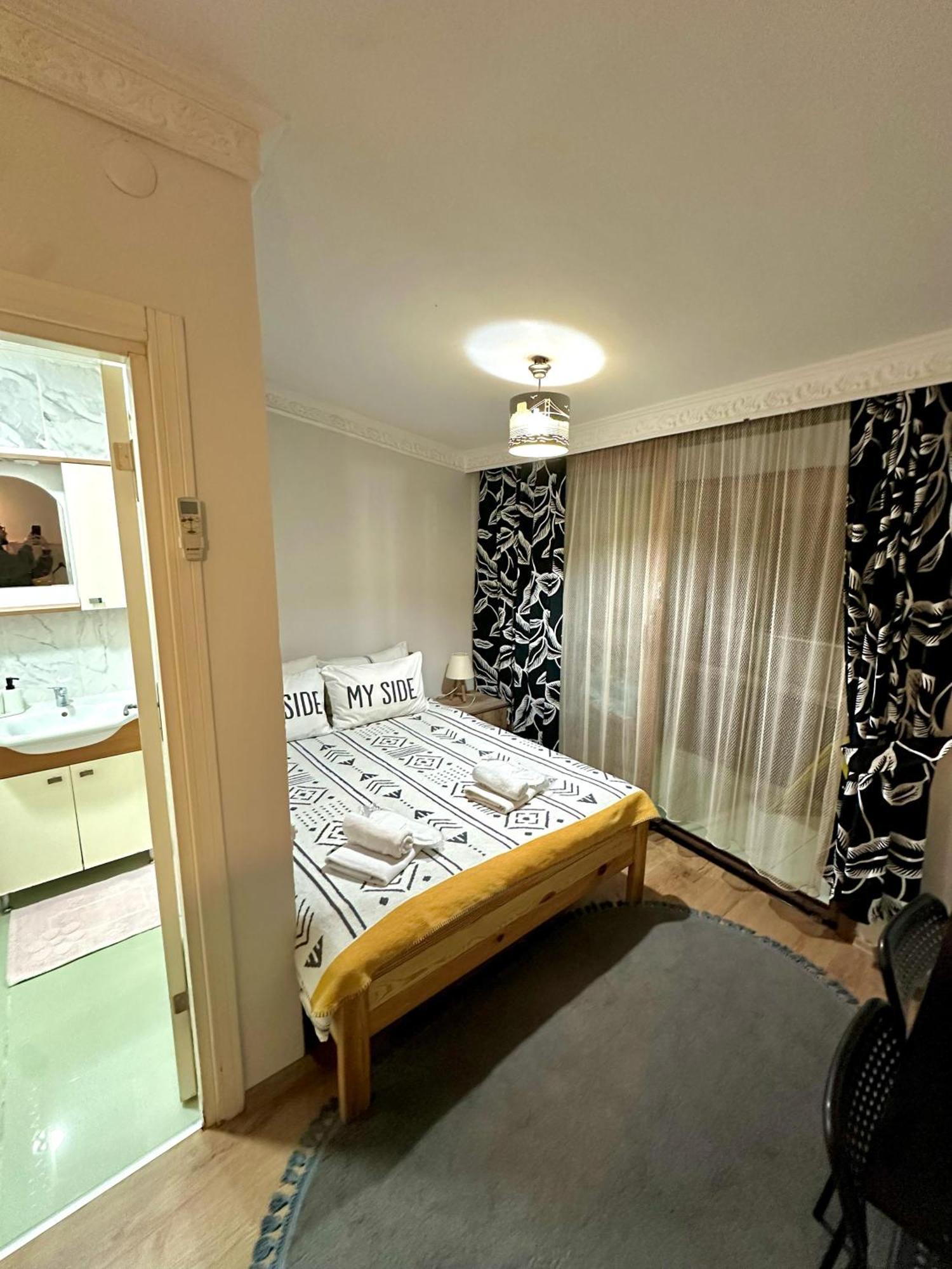 Nelly Guesthouse Istanbul Bagian luar foto